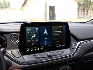 2023p 650T RS Twin-Clutch ҹ п؅^