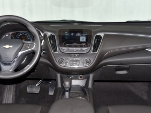 2023款535T 锐联版 中控台