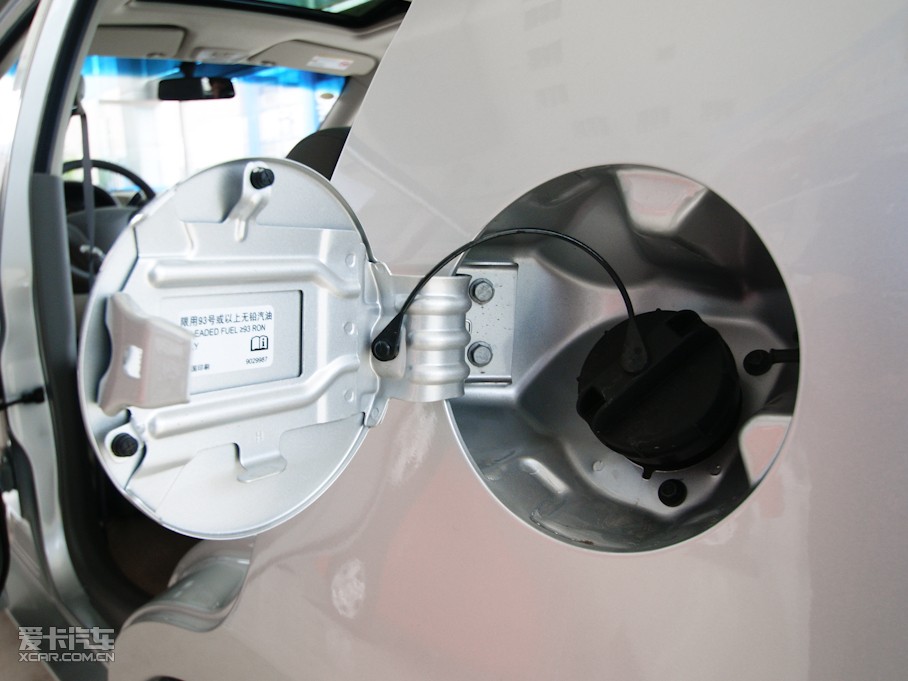 2010ِWɎ 1.4L EMTݰ