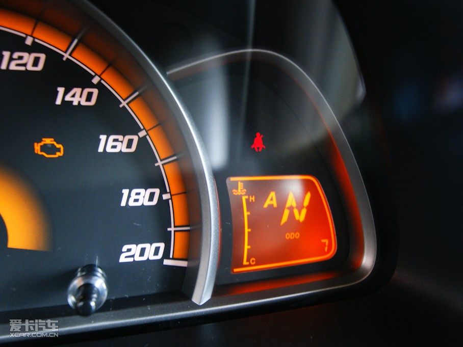 2010ِWɎ 1.4L EMTݰ