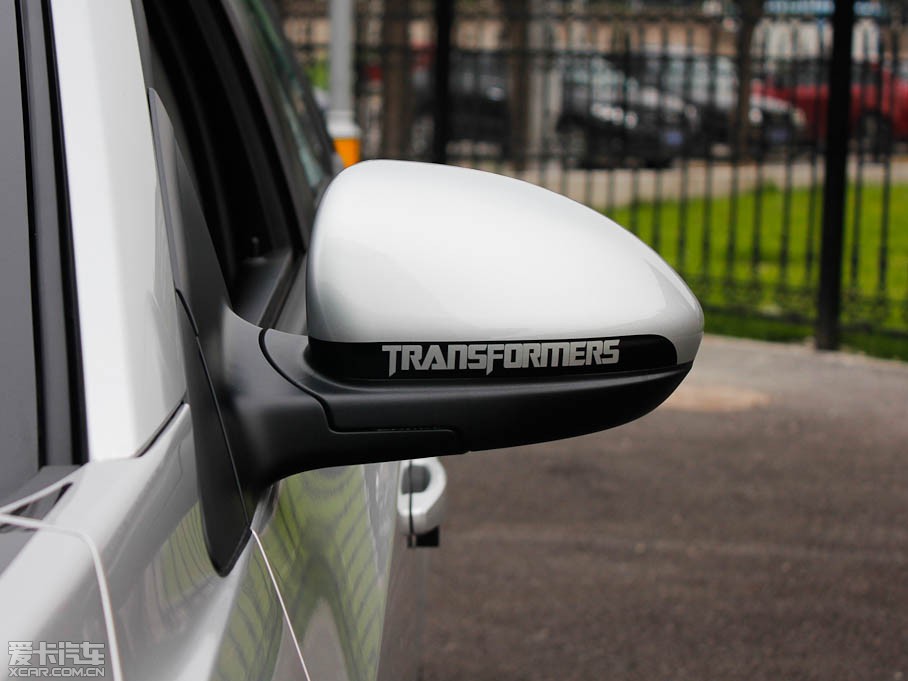 2011Ɲ 1.6L ք SE׃ν