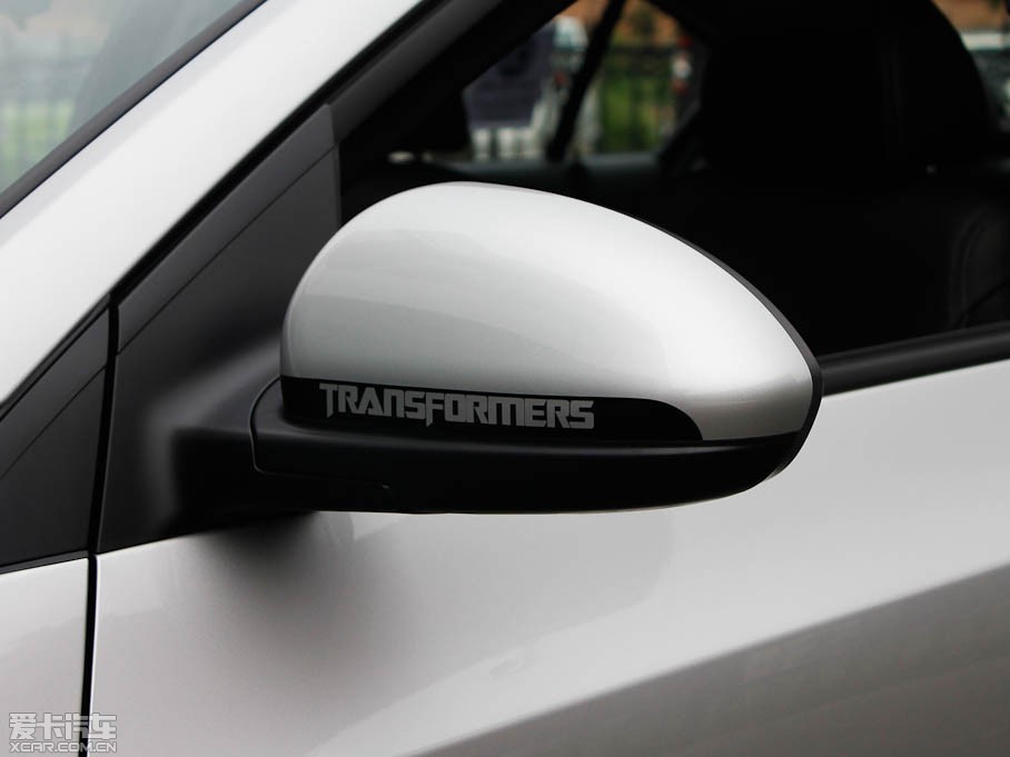 2011Ɲ 1.6L ք SE׃ν