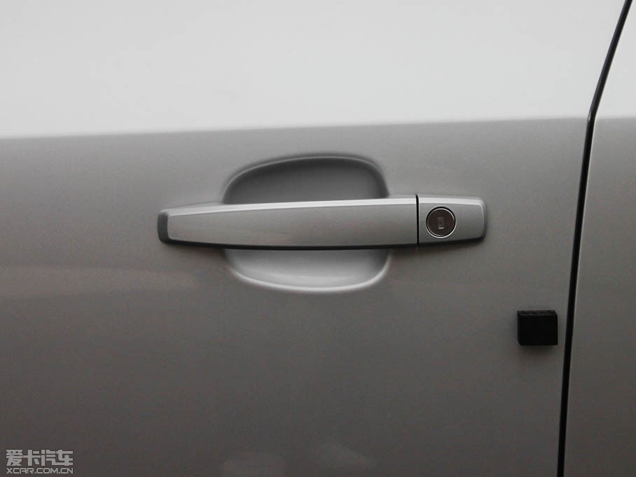 2011Ɲ 1.6L ք SE׃ν