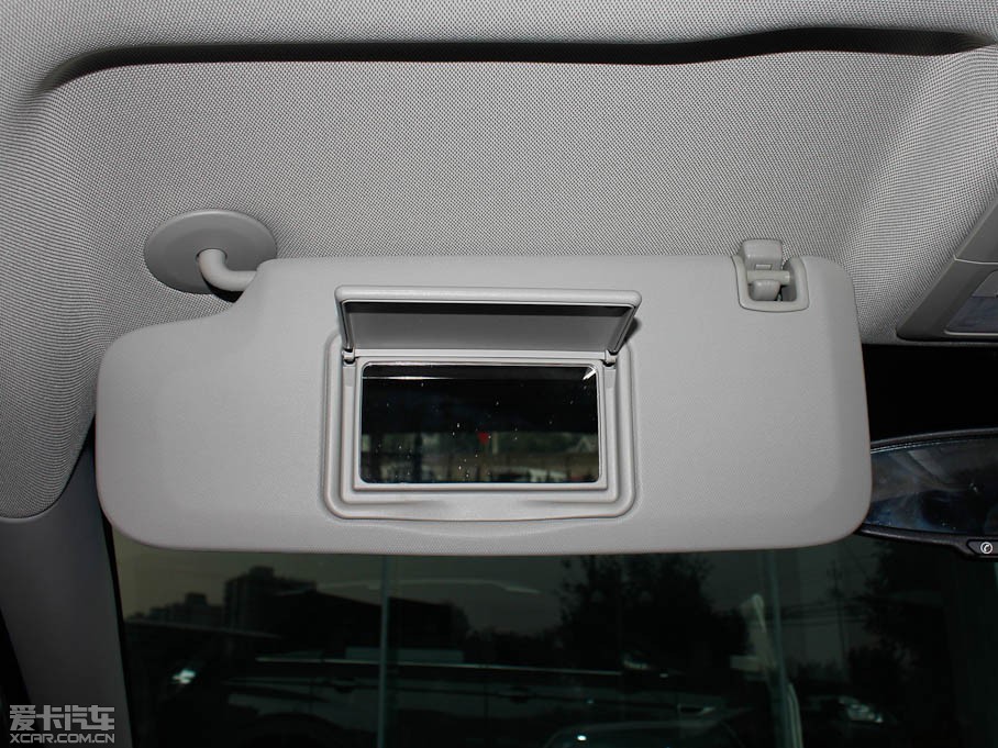 2011Ɲ 1.6L ք(dng) SE׃ν