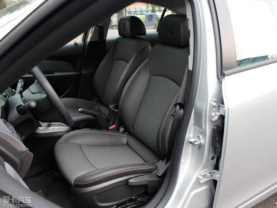 2011Ɲ 1.6L ք SE׃ν