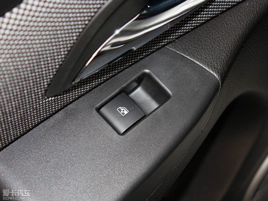 2011Ɲ 1.6L ք SE׃ν