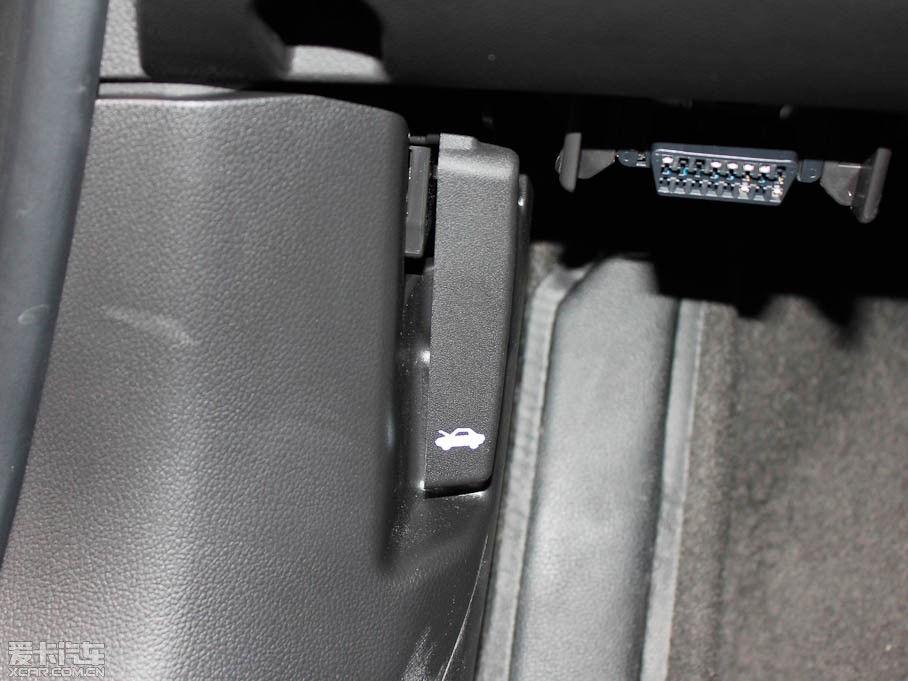 2011Ɲ 1.6L ք SE׃ν