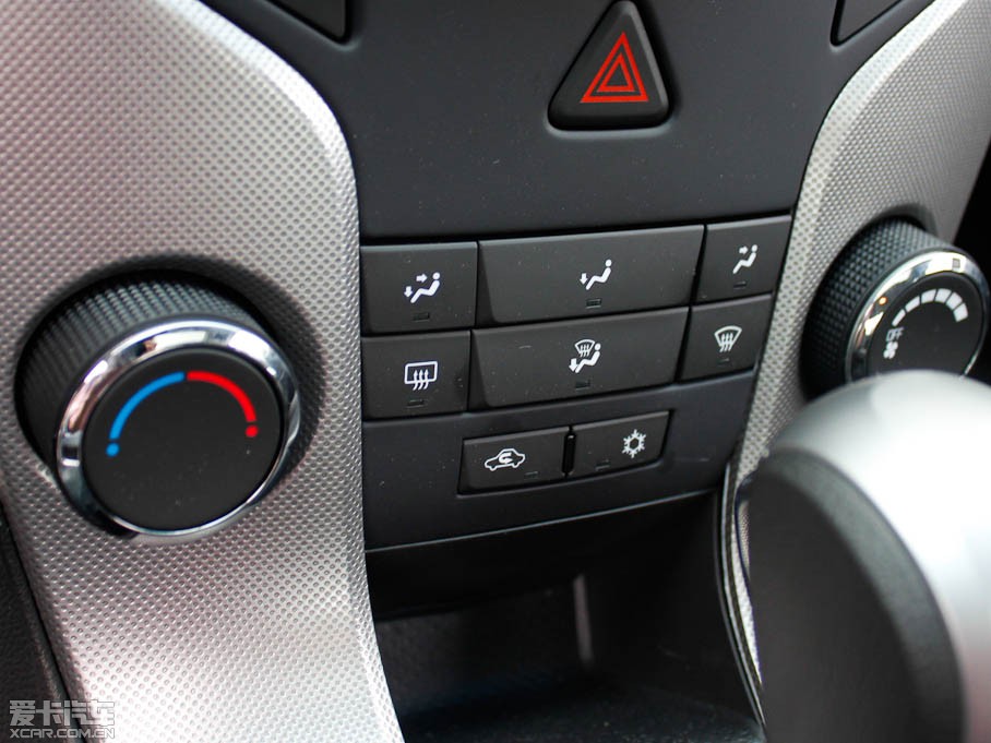 2011Ɲ 1.6L ք SE׃ν