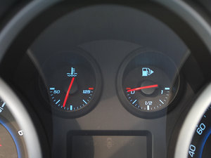 20111.8L Ԅ SE п؅^