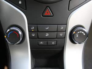 20111.8L Ԅ SE п؅^