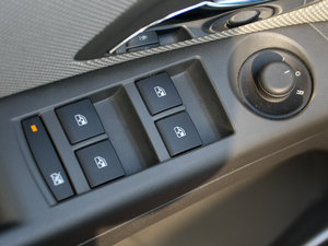 20111.8L Ԅ SE п؅^