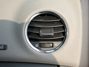 20111.8L Ԅ SE п؅^