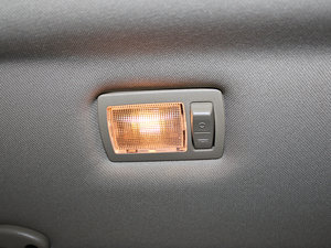 2011款1.8L 自动豪华版 空间座椅