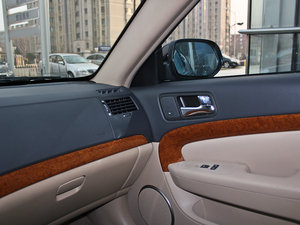2011款1.8L 自动豪华版 空间座椅