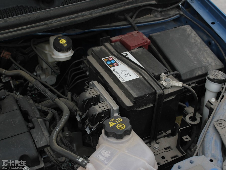 2011(i)ΨWɎ 1.6 SX AT