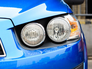 2011款1.4 SE AT 大灯