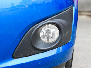 2011款1.4 SE AT 前雾灯