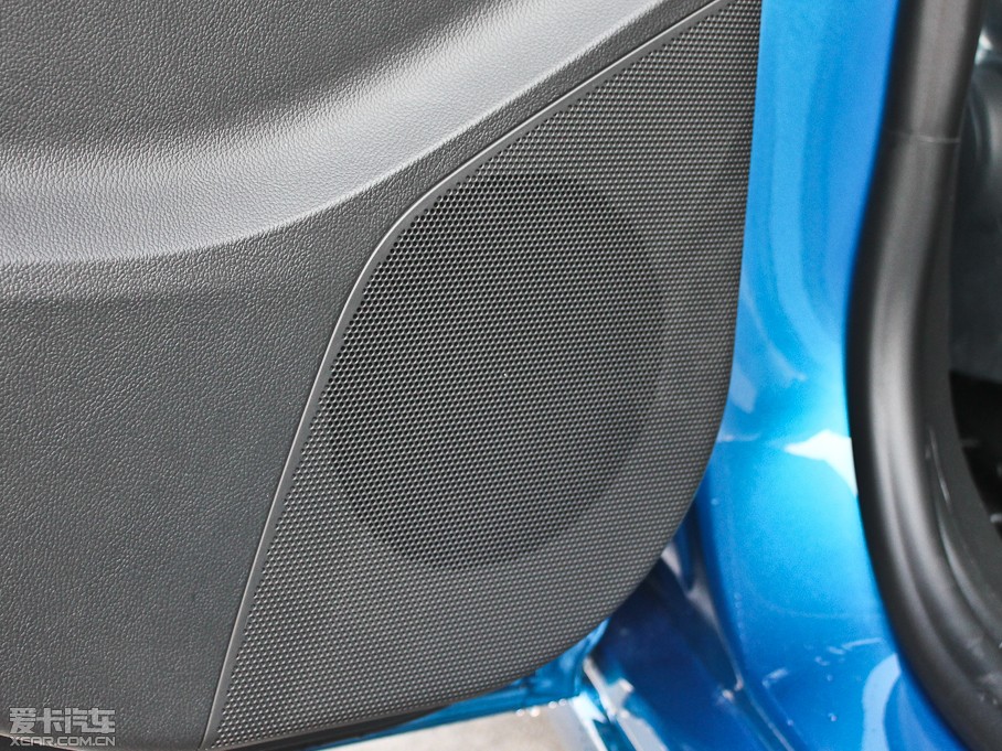 2011?li)?i)ΨW 1.4 SE MT