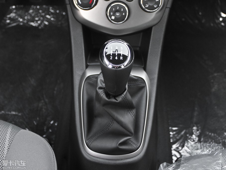 2011?li)?i)ΨW 1.4 SE MT