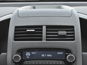 2011款1.4 SE MT 中控区