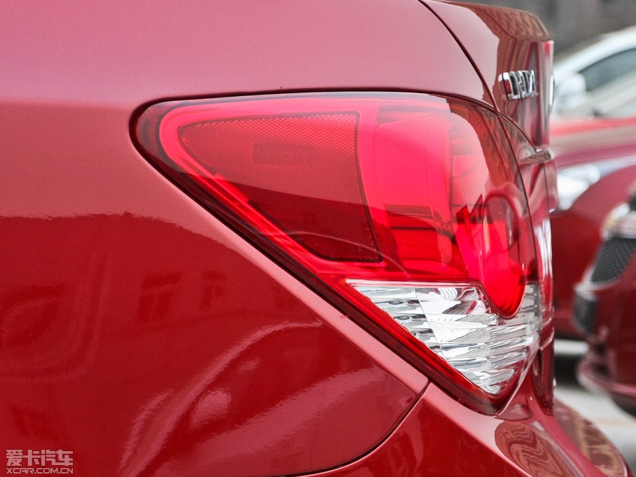 2012Ɲ 1.6L Ԅ(dng) SE