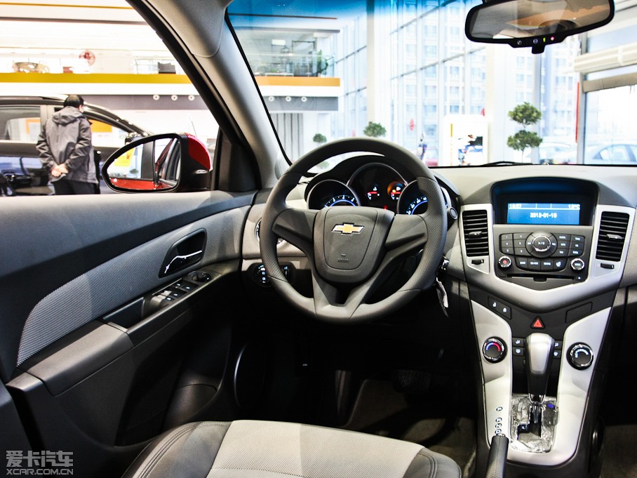 2012Ɲ 1.6L Ԅ(dng) SE