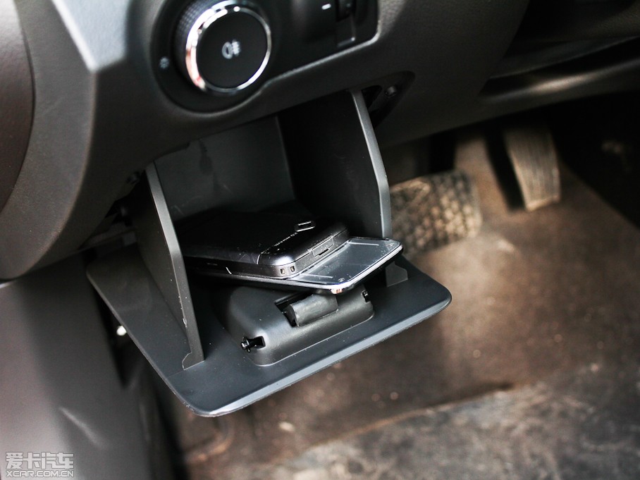 2012Ɲ 1.6L Ԅ(dng) SLذ