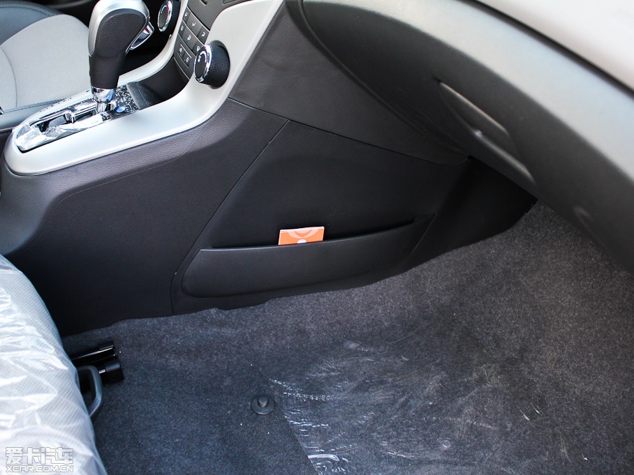 2012Ɲ 1.6L Ԅ(dng) SLذ