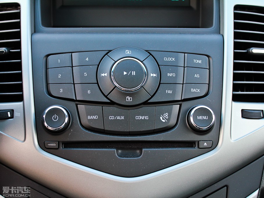 2012Ɲ 1.6L Ԅ(dng) SLذ