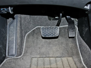 2012款1.6L 自动 SE 空间座椅
