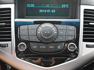 2012款1.8L 自动 SX 音响调节