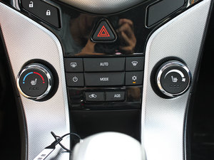 2012款1.8L 自动 SX 空调调节