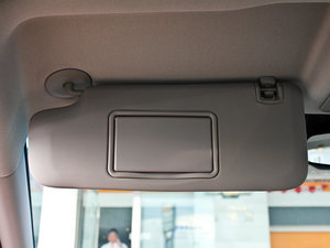 2012款1.6L 自动 SL天地版 空间座椅