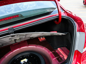 20121.6L Ԅ(dng) SLذ 