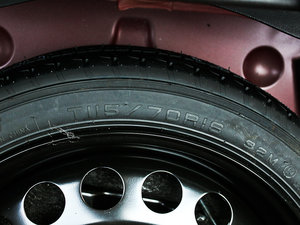 20121.6L Ԅ(dng) SLذ 