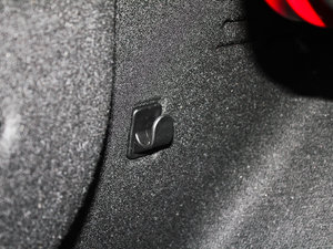 20121.6L Ԅ(dng) SLذ 