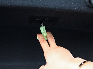 20121.6L Ԅ(dng) SLذ 