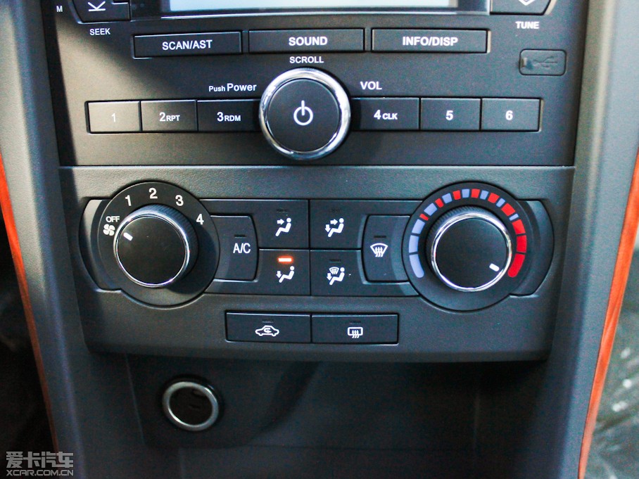 2013 1.8 SEք(dng)m 