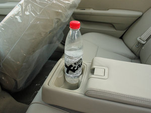 2013款1.8 SX手动豪华版  空间座椅
