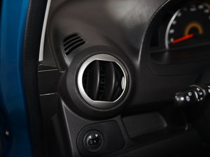 20131.4L ք(dng)(yu)Ҹ п؅^(q)