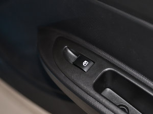 20131.4L ք(dng)(yu)Ҹ п؅^(q)