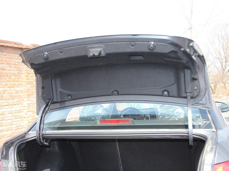 2013Ɲ 1.6L ք(dng) SE