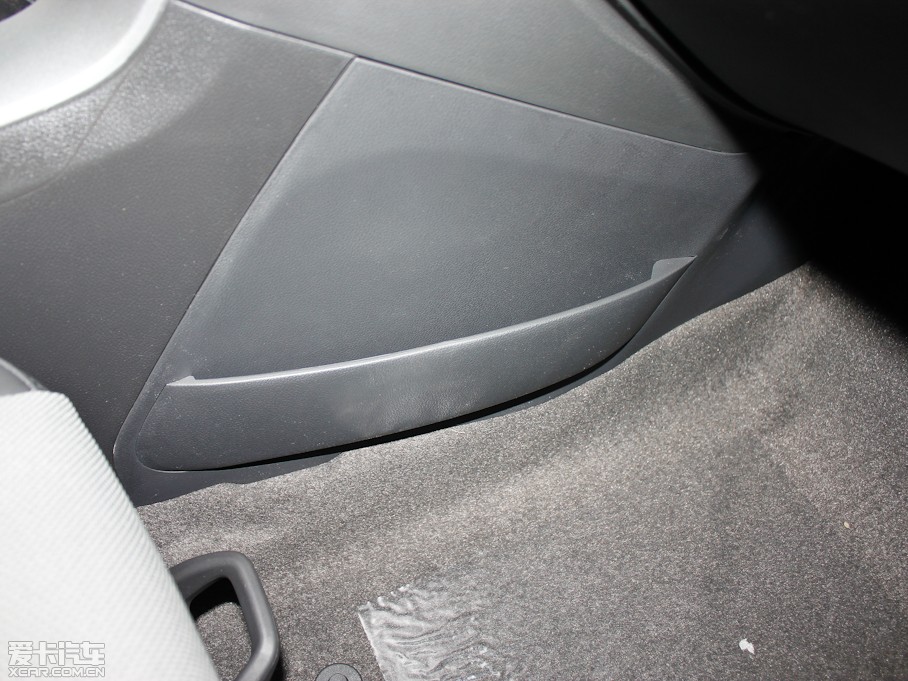 2013Ɲ 1.6L Ԅ(dng) SLذ 