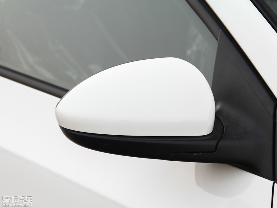 2013Ɲ 1.6L ք SL촰 