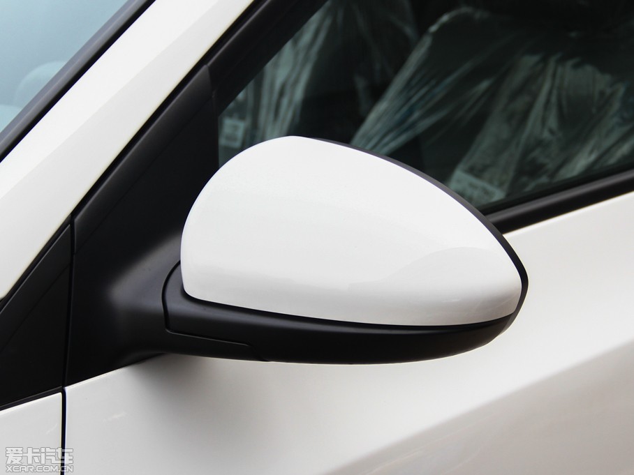 2013Ɲ 1.6L ք SL촰 