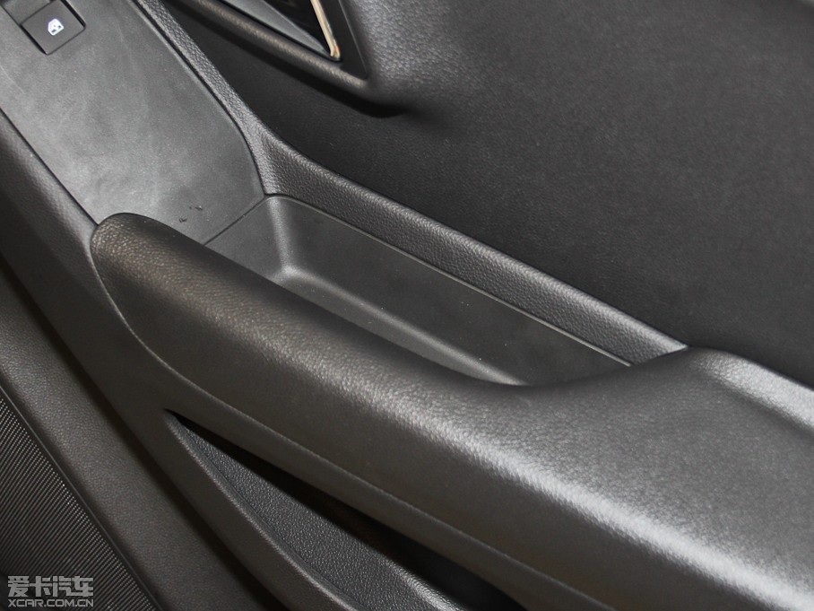 2014(chung) 1.4T ԄӺA