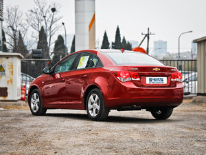 2013款1.8L 自动 SE  左后45度