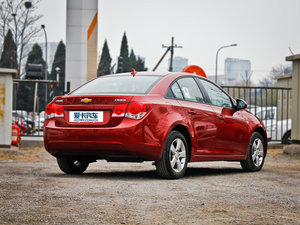 2013款1.8L 自动 SE  整体外观