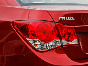 20131.8L Ԅ(dng) SE  (x)(ji)^