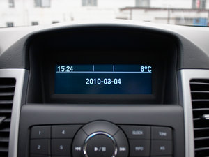 2013款1.8L 自动 SE  中控台显示屏